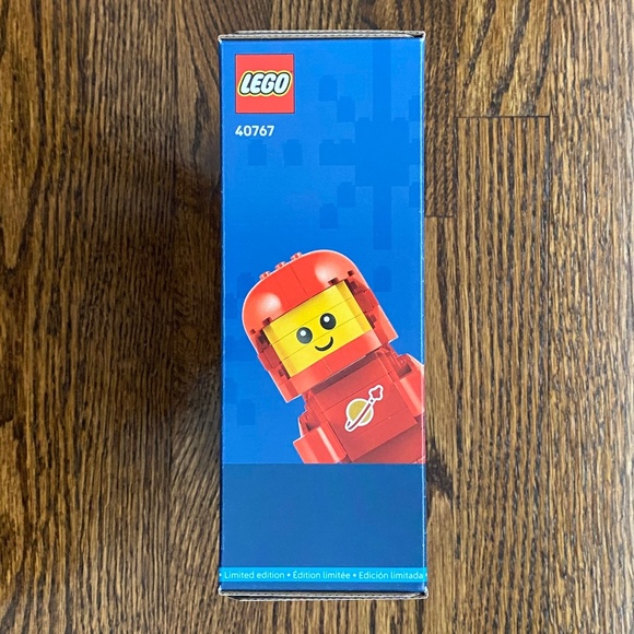 *NEW* LEGO Up-Scaled Baby Astronaut 40767 - Picture 6 of 7